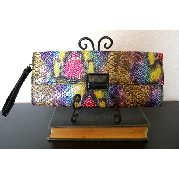 Colorful Reptile Embossed Pattern Wristlet Clutch Cocktail Evening Bag - Picture 1 of 16